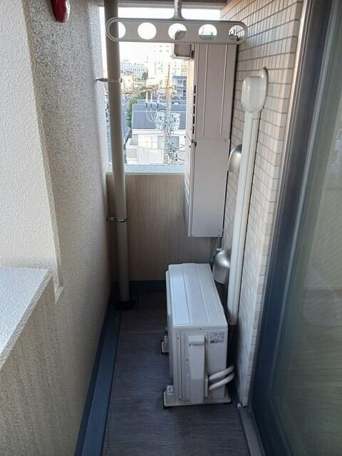 フォーシーズン蓮根のバルコニー