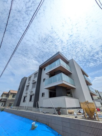 フェリーチェ