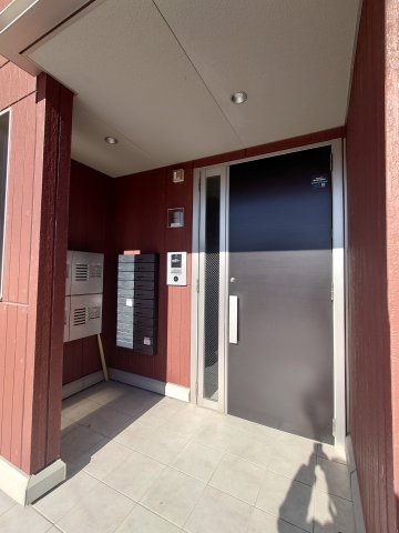 Salt Valley CourtⅡ(ソルトバレーコートツー )のエントランス