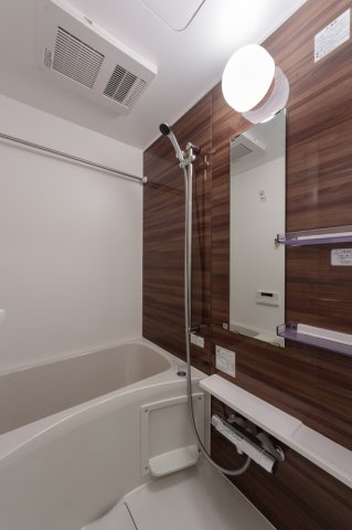 プラネソシエプラス桜台の浴室