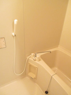 【浴室】 | メゾン城南