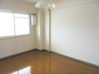 【洋室】 | メゾン城南