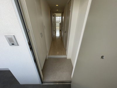 【玄関】 | ネオ ソレイユ