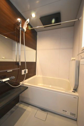 桜1丁目・中古戸建の浴室