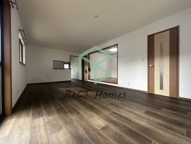 姫路市白浜町宇佐崎北１丁目の中古一戸建の居間・リビング