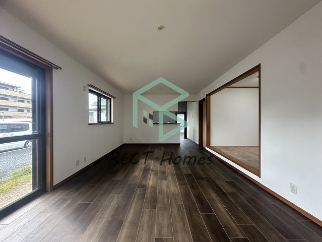 姫路市白浜町宇佐崎北１丁目の中古一戸建の居間・リビング