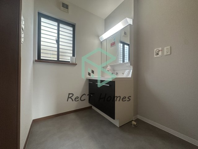 姫路市白浜町宇佐崎北１丁目の中古一戸建の脱衣所