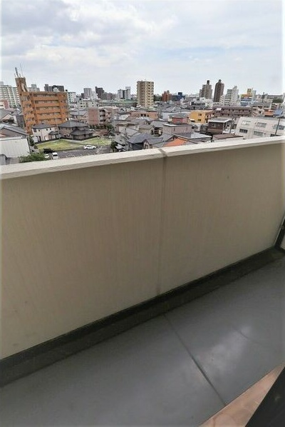 Vita六番町のバルコニー|開放的で明るい空間を演出してくれるバルコニーです