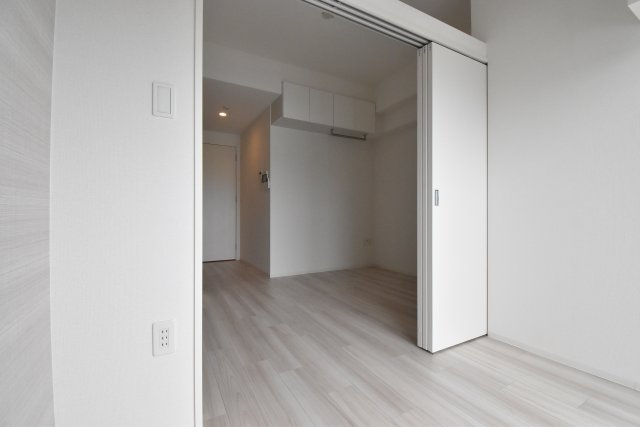【寝室】 | エスグランデ難波サウス