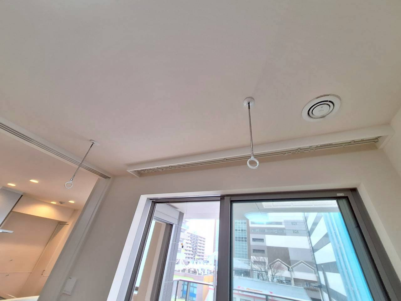 ＫＳビルの内装|★室内物干しフック★