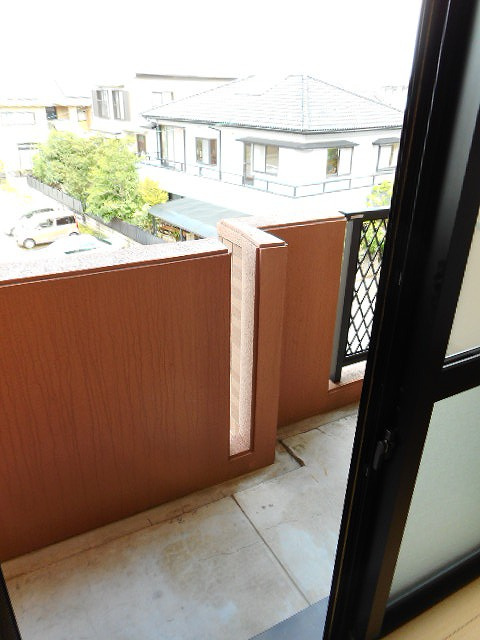 ラフィ－ナサイト２のバルコニー|バルコニー