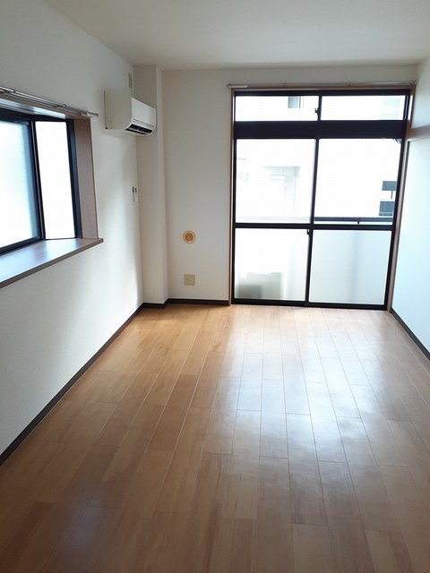 サンセールＫの居間・リビング|居室・リビング