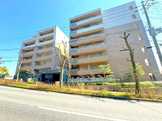◆２０２６年２月リフォーム完了◆８階建て７階部分角部屋◆ペット飼育可（細則有）◆シャリエ大津皇子が丘の外観|マンション外観