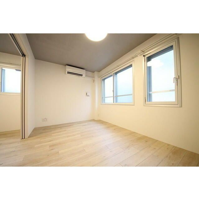 ＣＡＳＡ　ＰＩＡＺＺＡ　新宿中落合の居間・リビング