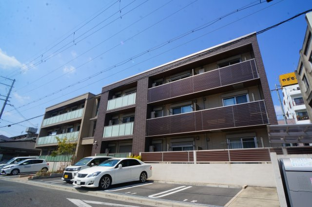 ウエストメゾン西木辻