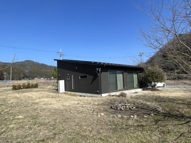 丹波篠山市瀬利の中古一戸建の外観