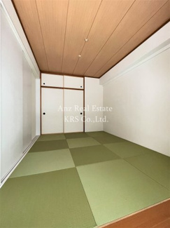 【和室】 | ハイシュタイン堀江 | 畳表替えしているので気持ち良いですね！