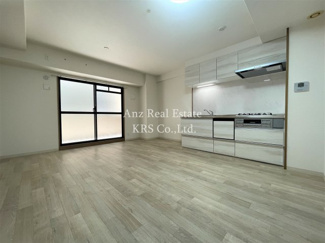 【居間・リビング】 | ハイシュタイン堀江 | 広い12.5帖のリビング！