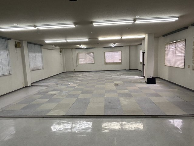 住吉テナントの内装