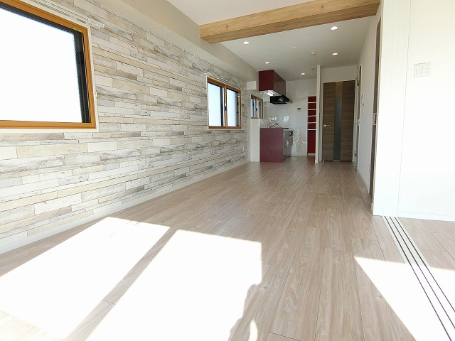 メゾンドフォーレの居間・リビング