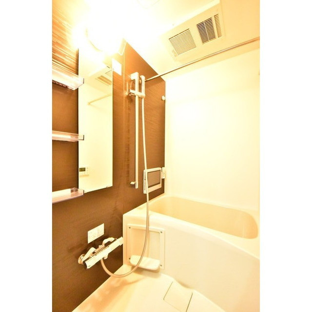 ルリアン南砂町の浴室