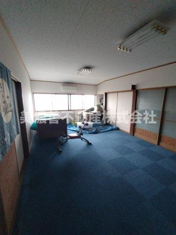 ６１７２４　安八郡神戸町落合中古戸建ての洋室