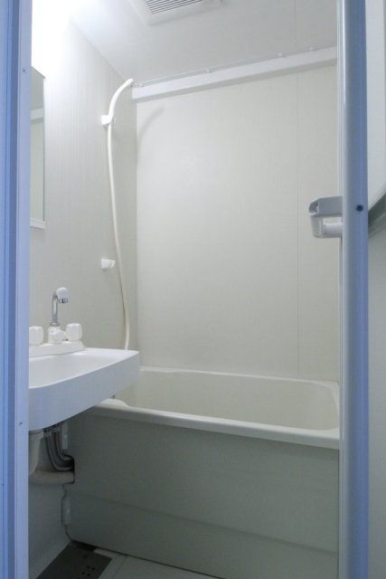 マイステージアムヒューゲル西落合の浴室|コンパクトで使いやすいお風呂です