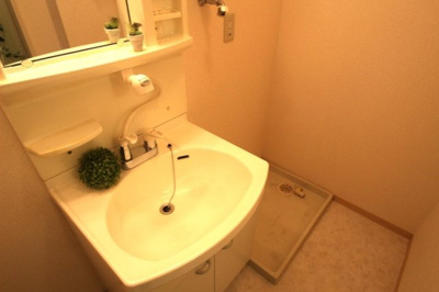 【洗面所】 | 春紫苑