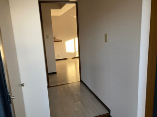 【玄関】 | コリーヌ石喜