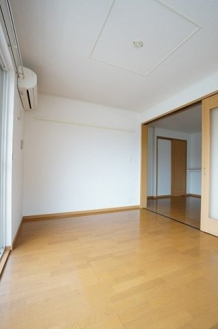 サンライズ　ブロードⅡの居間・リビング