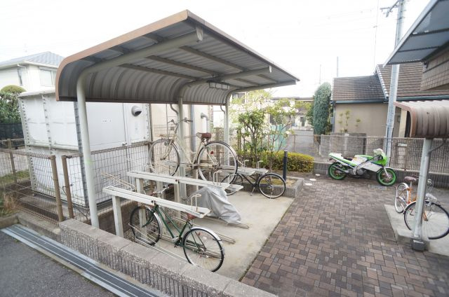 クレセール弐番館のその他共用部分|駐輪スペースです
