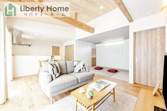 猿島郡五霞町原宿台１丁目　中古戸建の居間・リビング