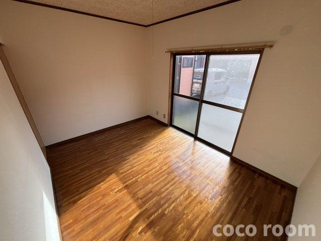 メゾンＦの居間・リビング