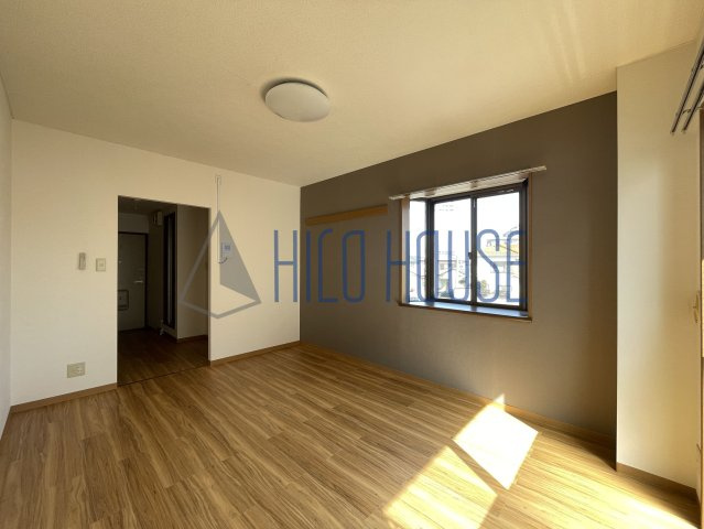 池ノ谷ハイツの居間・リビング