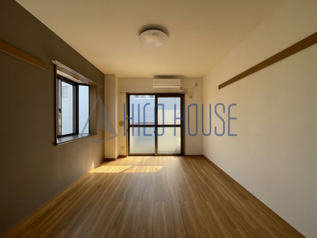 池ノ谷ハイツの居間・リビング