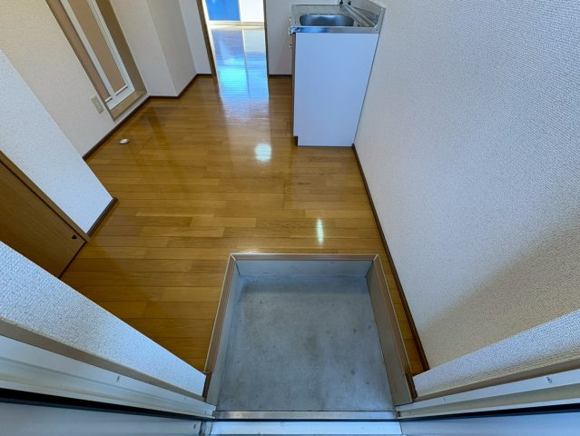 【玄関】 | フォーレストⅠ