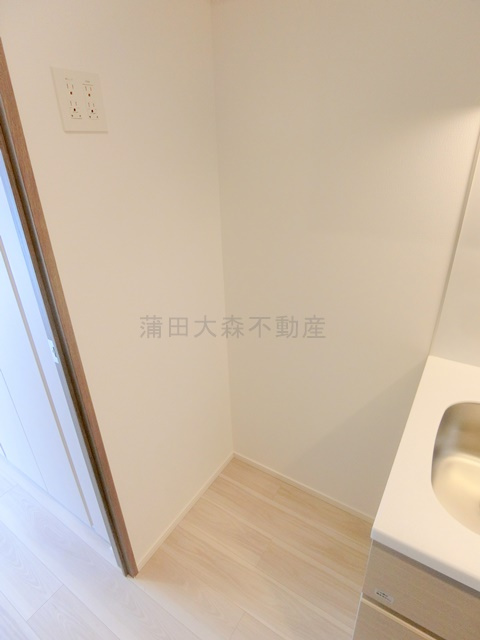 スタイリオ蒲田WESTのキッチン|冷蔵庫置き場