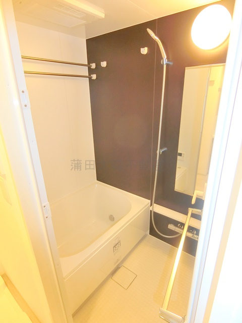 スタイリオ蒲田WESTの浴室|追焚+浴室暖房乾燥機付きのバスルーム　お風呂