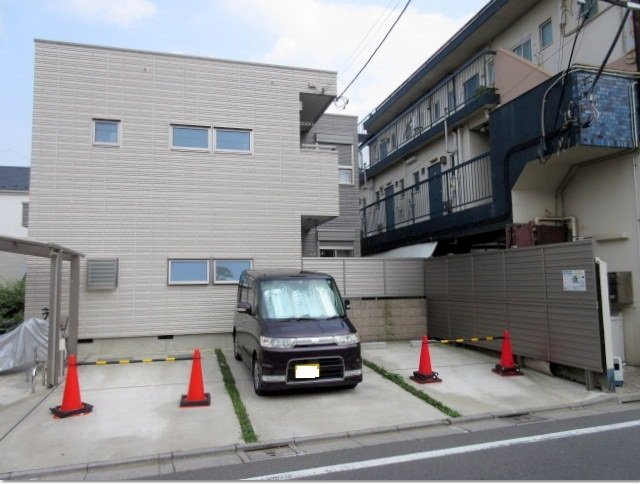 Maison des amisの駐車場|★敷地内駐車場あり★