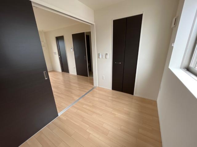 ロングパインの内装|洋室