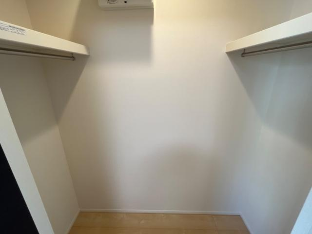 ロングパインの収納|クローゼット