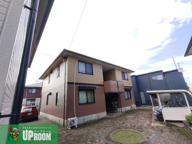 リバーサイドハウスの外観