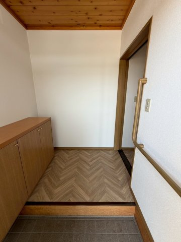 【玄関】