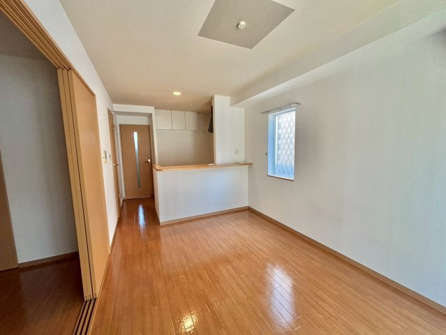 ロワジールの居間・リビング