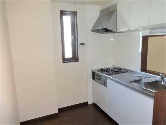 町田市三輪町のアパートのキッチン