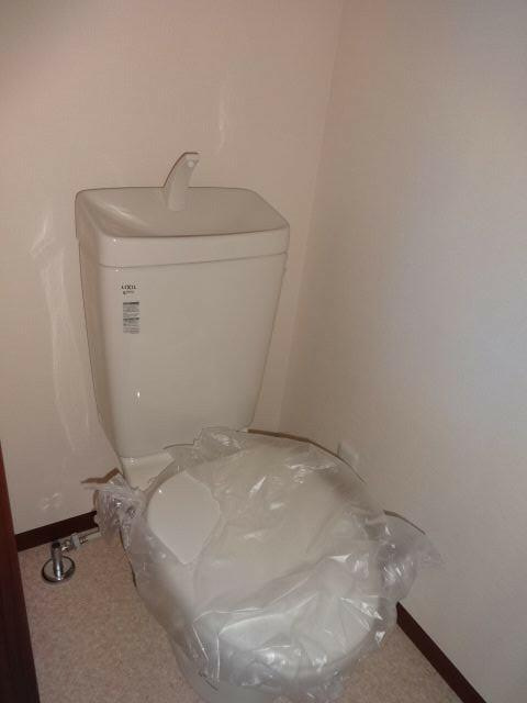 町田市三輪町のアパートのトイレ