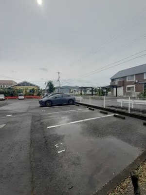 【駐車場】 | パインツリー