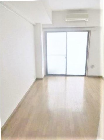 リヴシティ新宿壱番館の居間・リビング|ゆったり過ごせる居間です