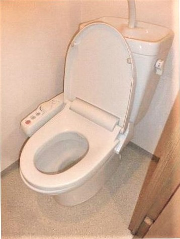 リヴシティ新宿壱番館のトイレ|清潔感のあるトイレです