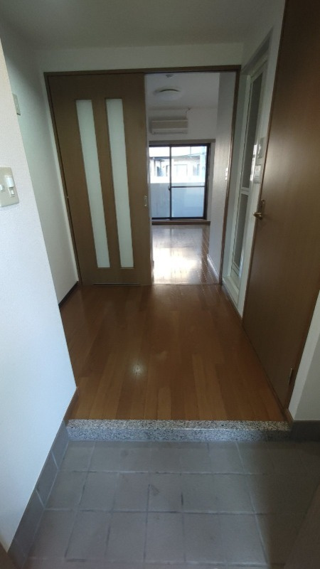 リヴシティ新宿壱番館の内装|開放的な寝室です